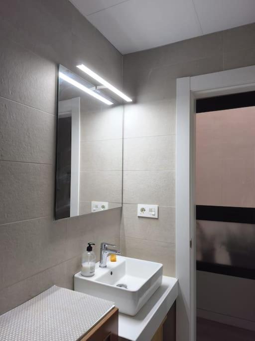 Apartamento Acogedor Granada Centro Bagian luar foto